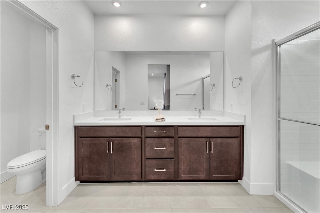 752 Echelon Street Property Photo 23
