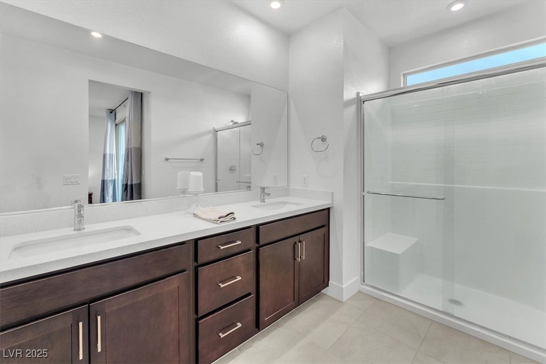 752 Echelon Street Property Photo 24