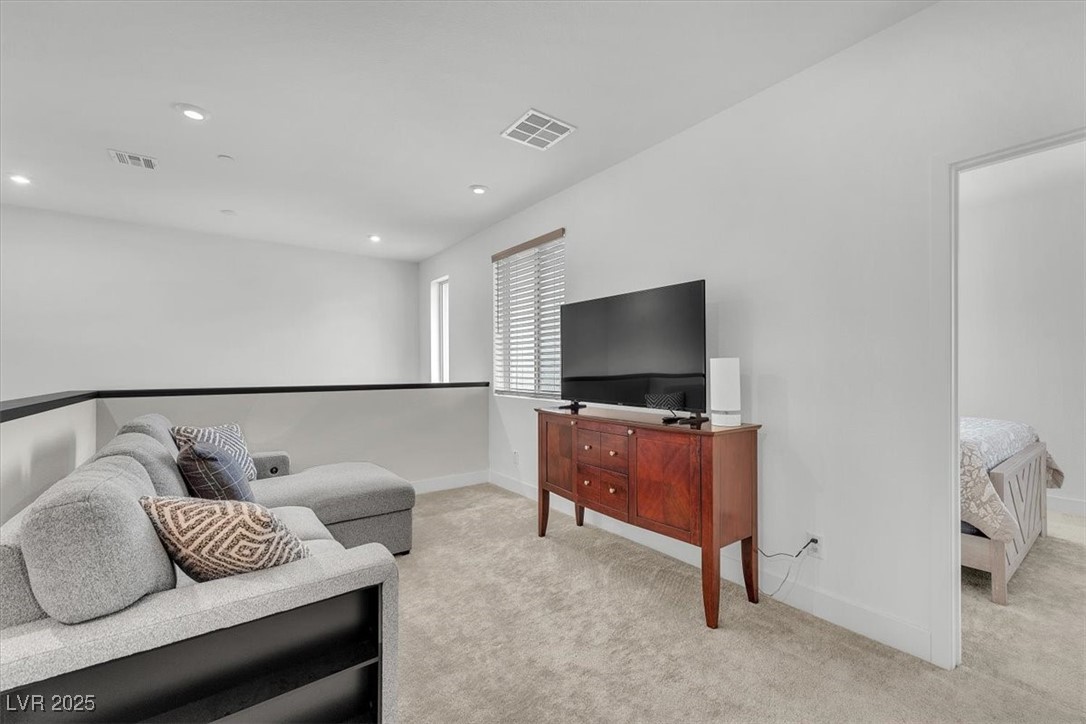 752 Echelon Street Property Photo 26