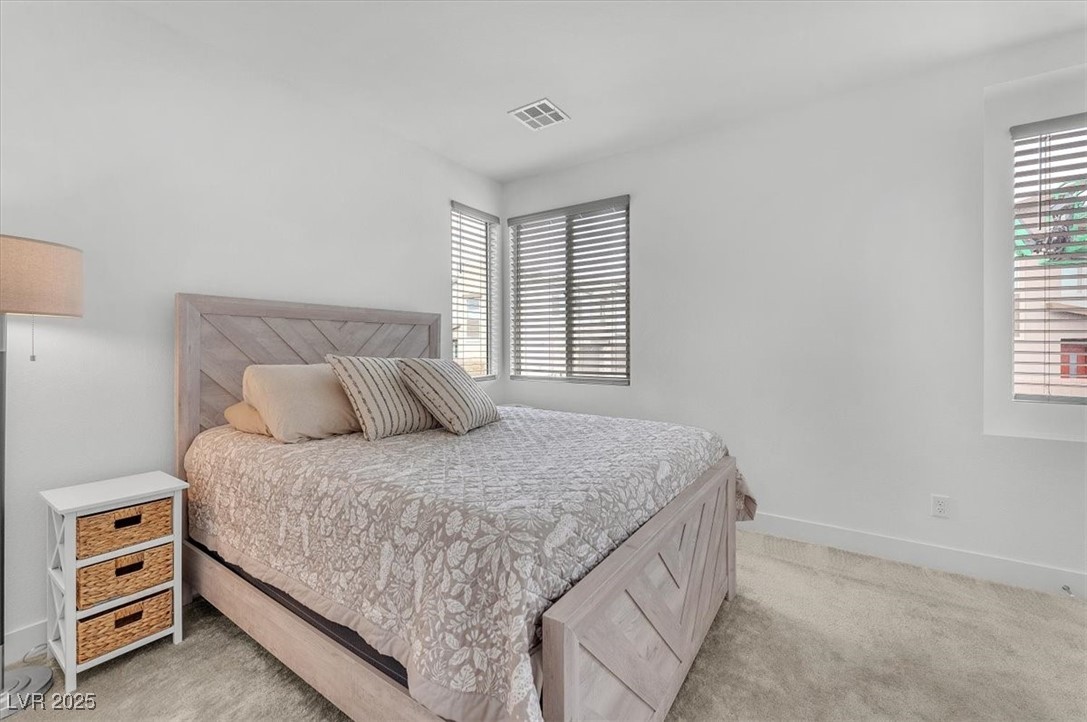 752 Echelon Street Property Photo 28