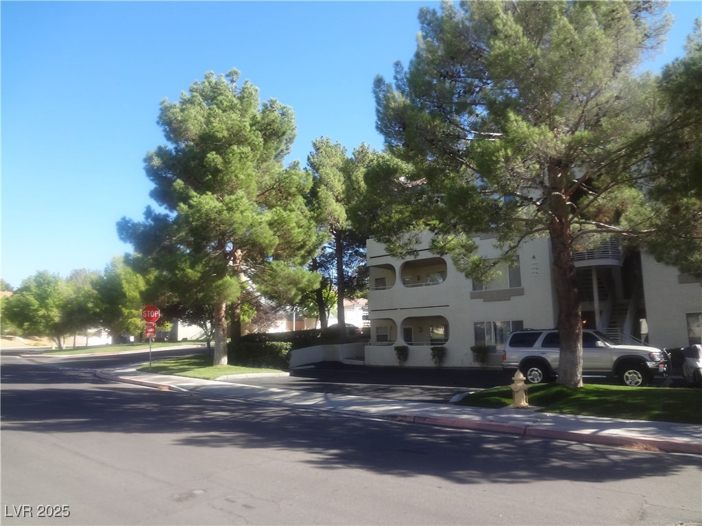 701 Capri Drive 17a Property Photo 1