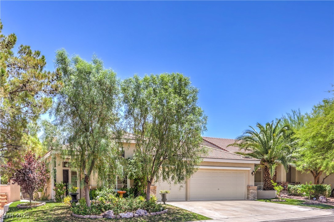 1869 Desert Forest Way Property Photo 2