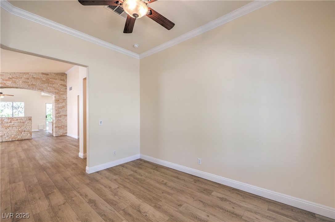 1869 Desert Forest Way Property Photo 6