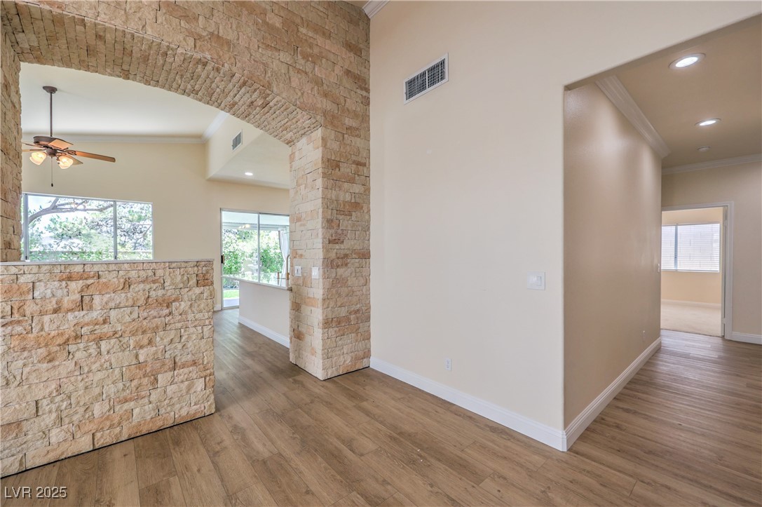 1869 Desert Forest Way Property Photo 12