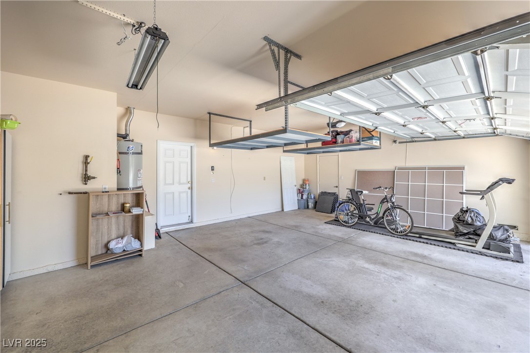 1869 Desert Forest Way Property Photo 34
