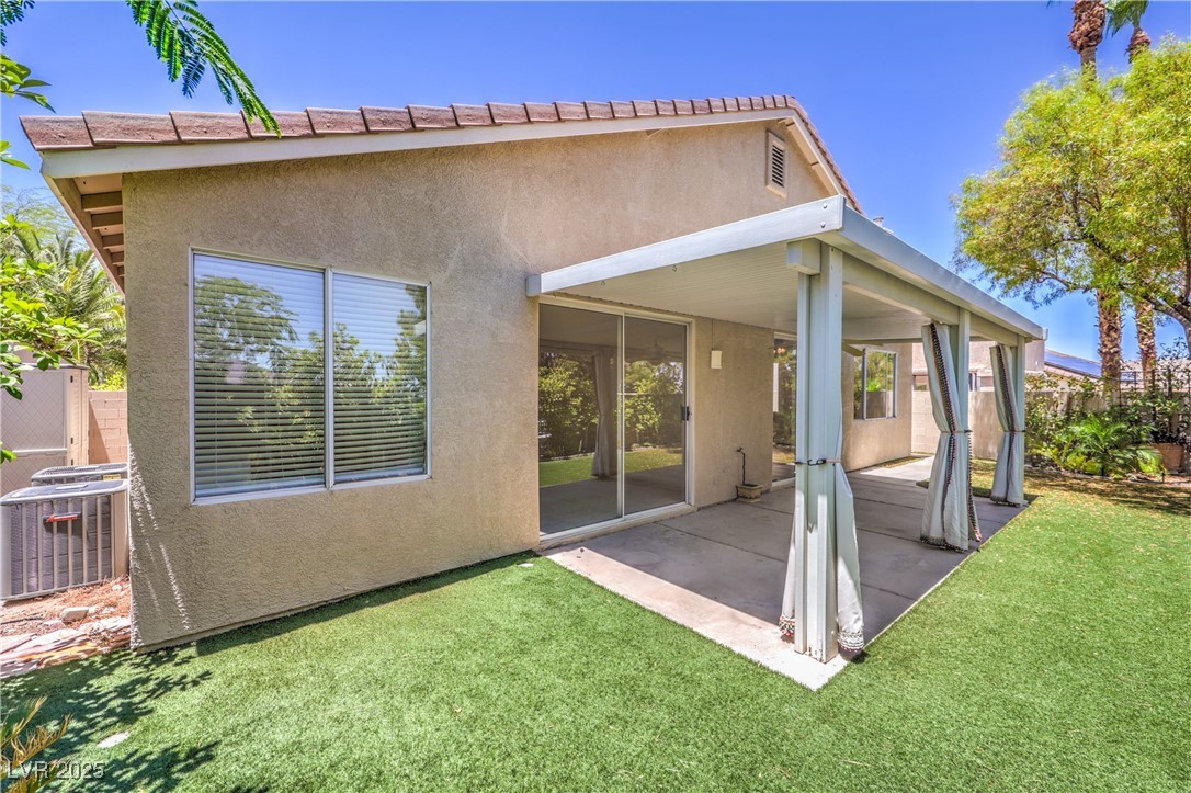 1869 Desert Forest Way Property Photo 36