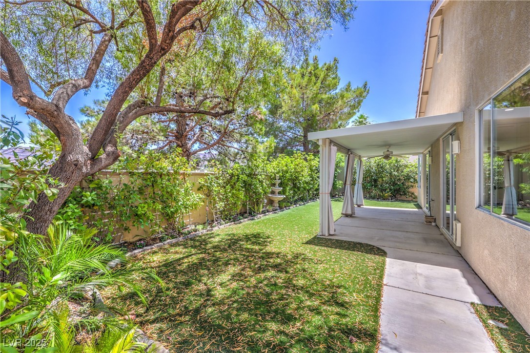 1869 Desert Forest Way Property Photo 38