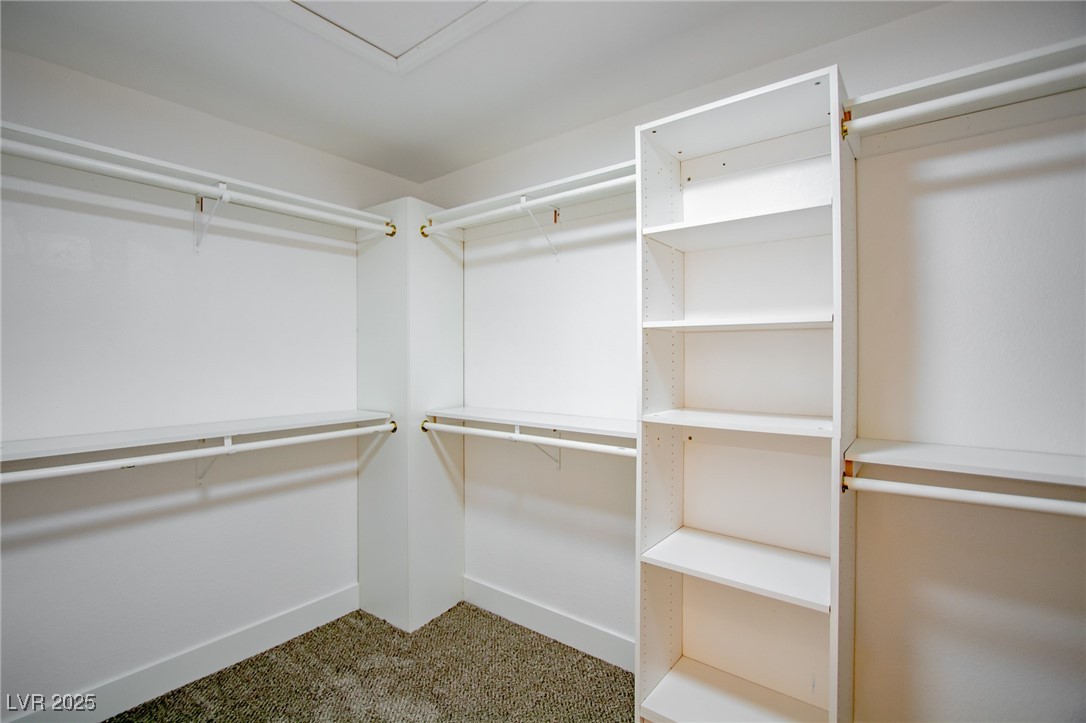 5600 Nimes Avenue Property Photo 22