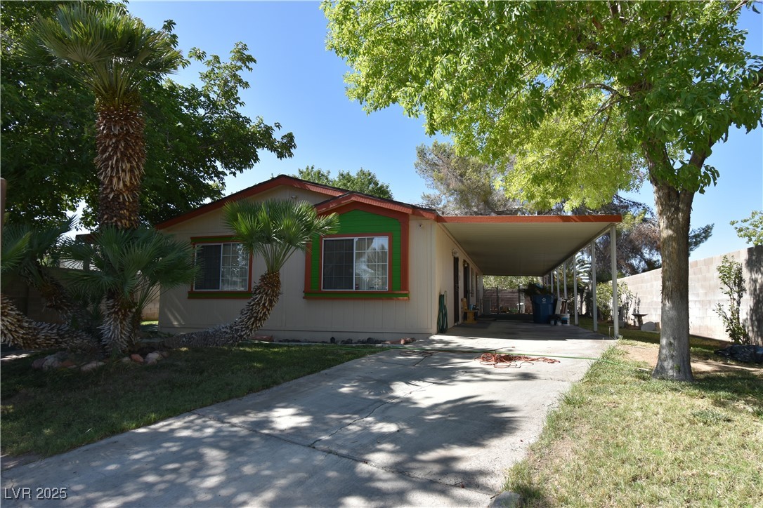 4650 East Twain Avenue Property Photo 1