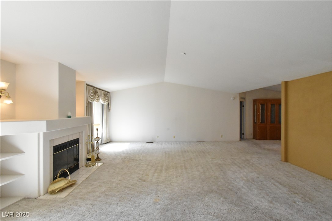 4650 East Twain Avenue Property Photo 4
