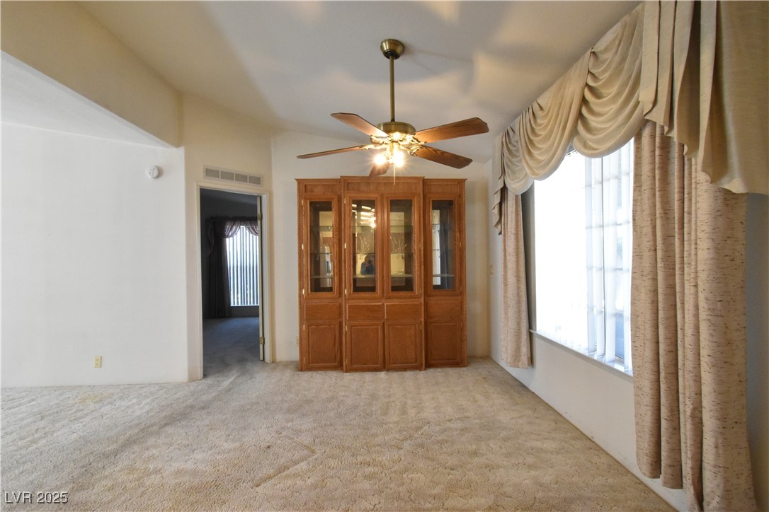 4650 East Twain Avenue Property Photo 9