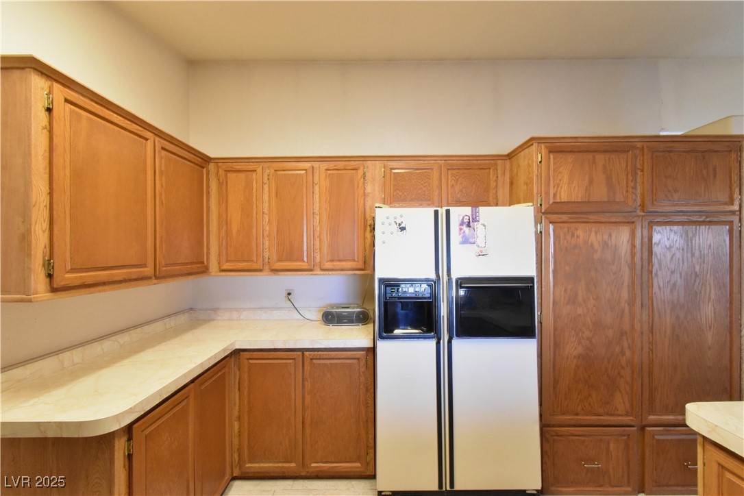 4650 East Twain Avenue Property Photo 15