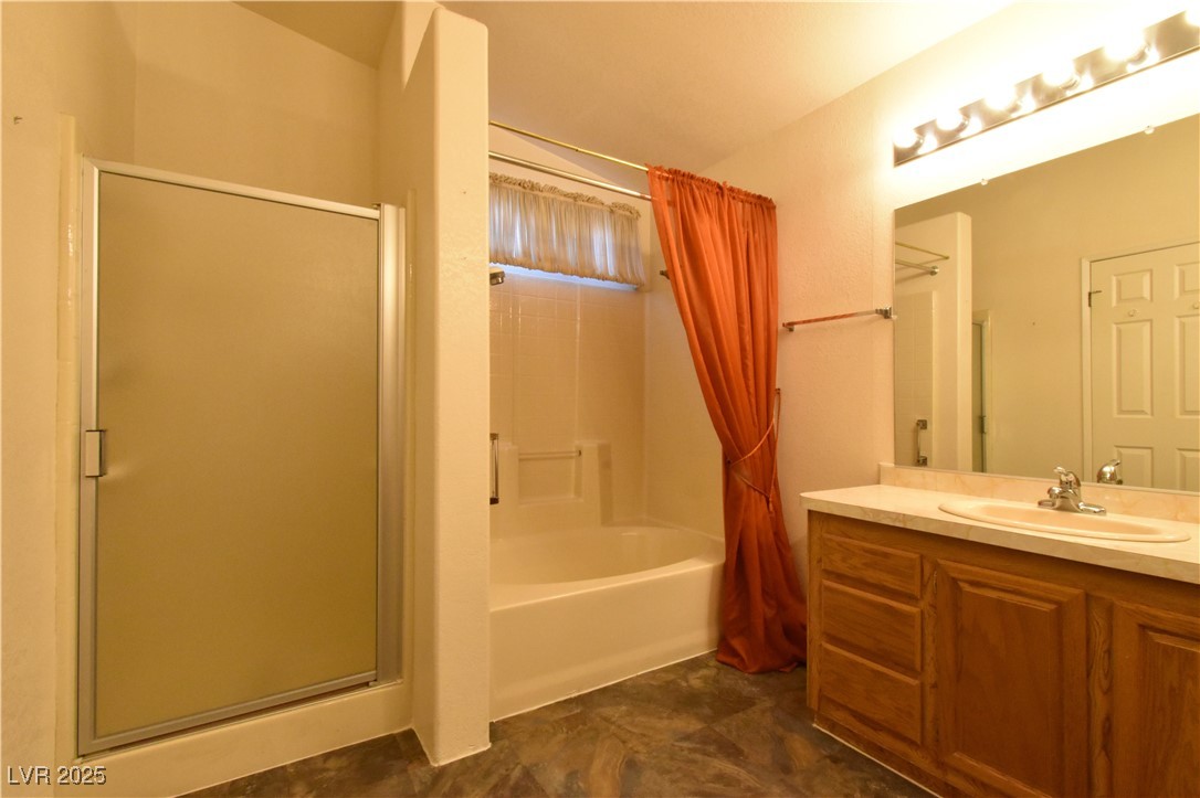 4650 East Twain Avenue Property Photo 20