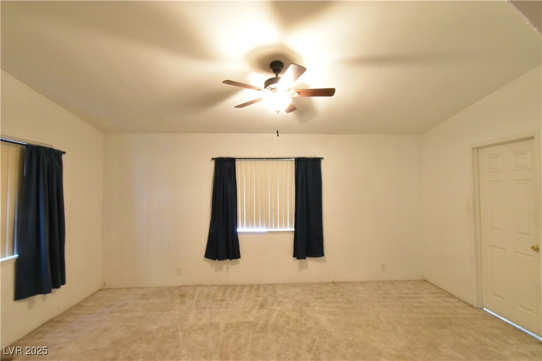 4650 East Twain Avenue Property Photo 23