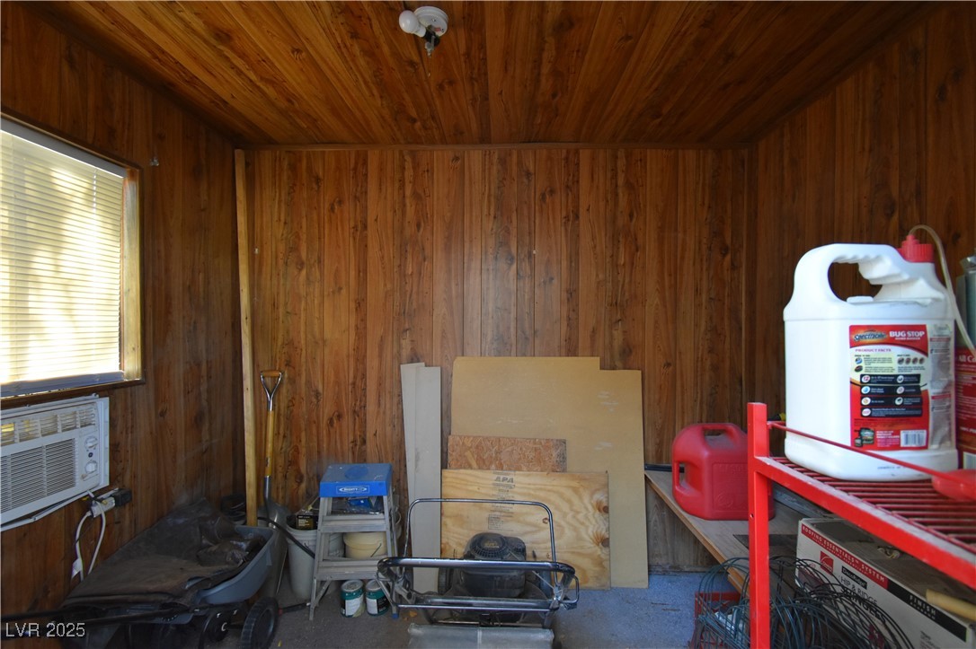 4650 East Twain Avenue Property Photo 35