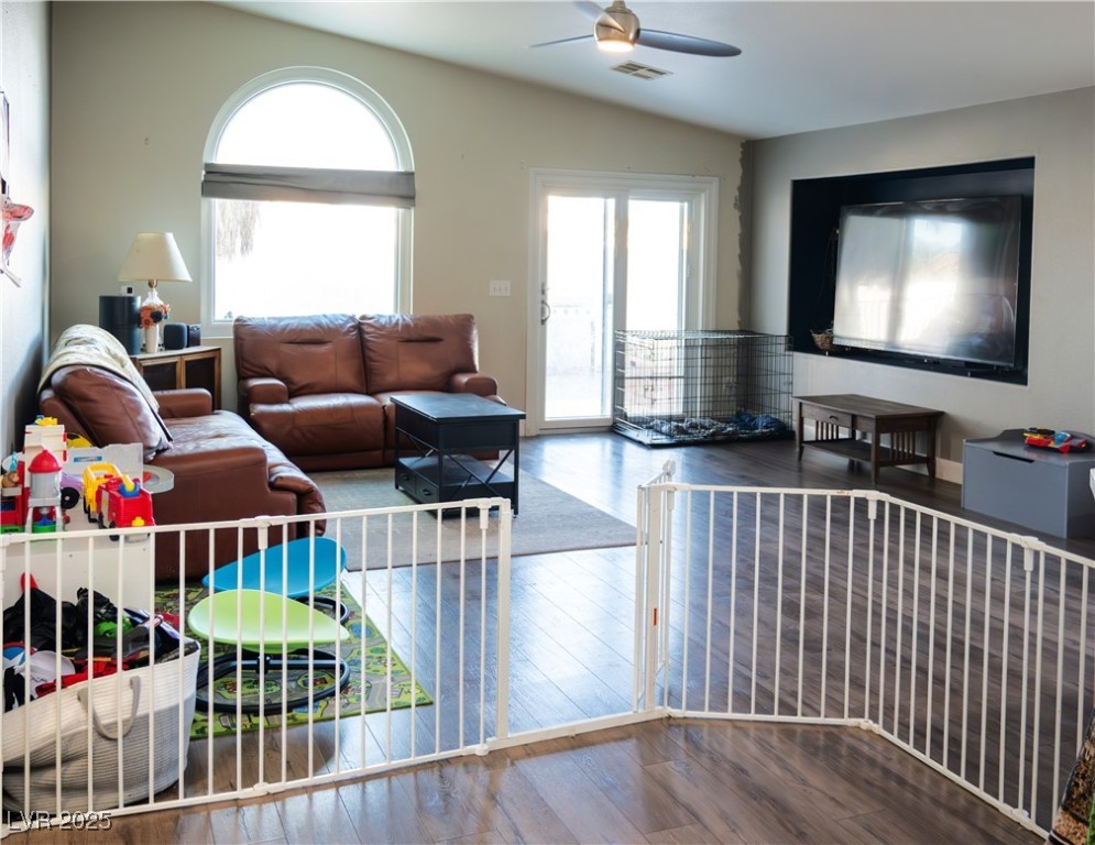 4848 Cutting Diamond Court Property Photo 4