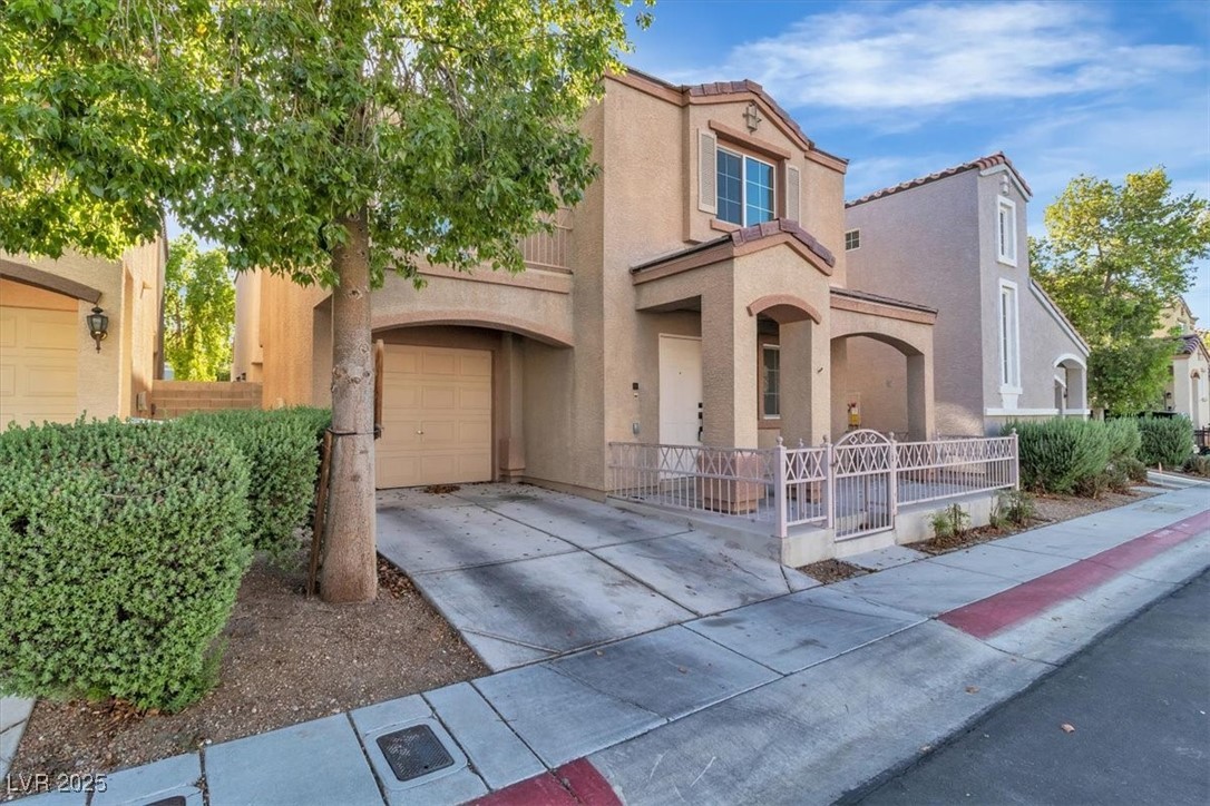 10373 Midnight Iris Street Property Photo 3