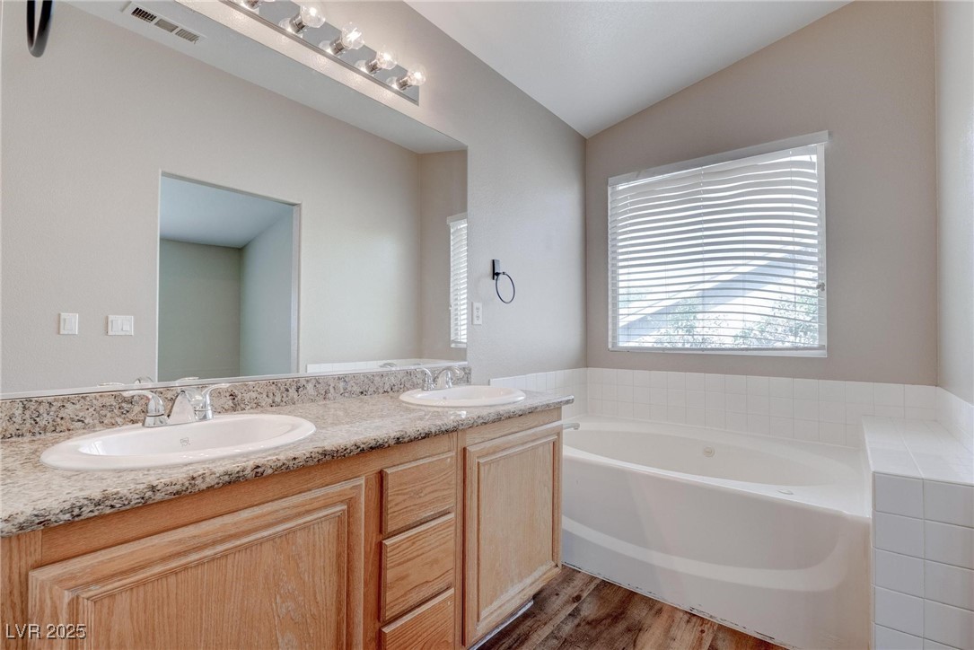 1553 Ivygate Avenue Property Photo 5