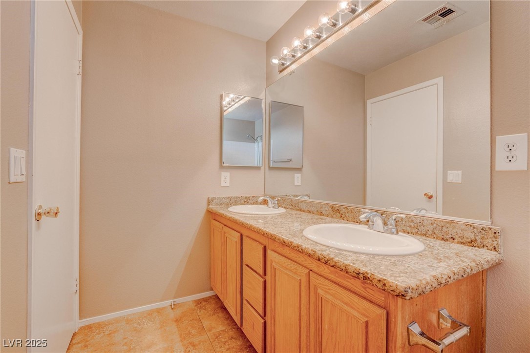 1553 Ivygate Avenue Property Photo 9