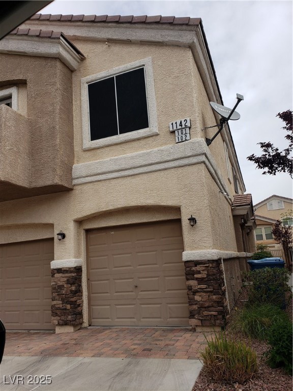 1142 Heavenly Harvest Place 101 Property Photo 1