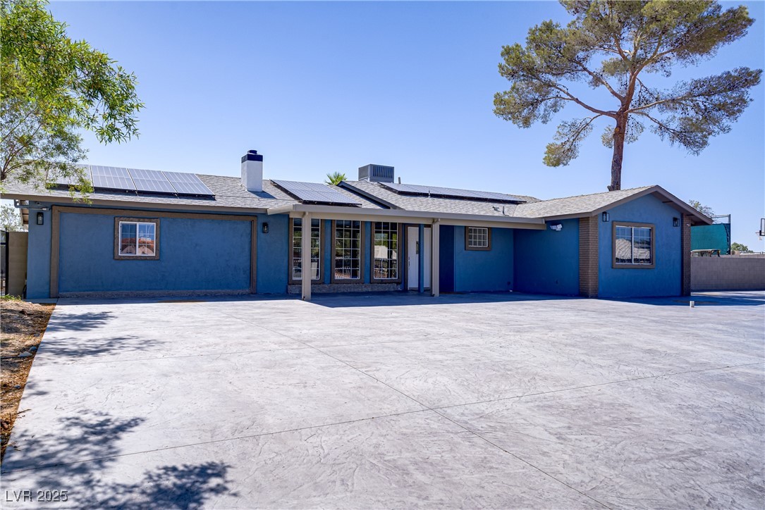 4490 West Warm Springs Road Property Photo 4