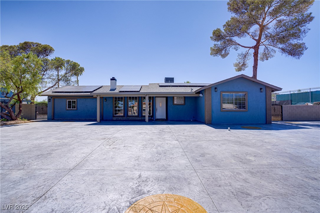 4490 West Warm Springs Road Property Photo 7