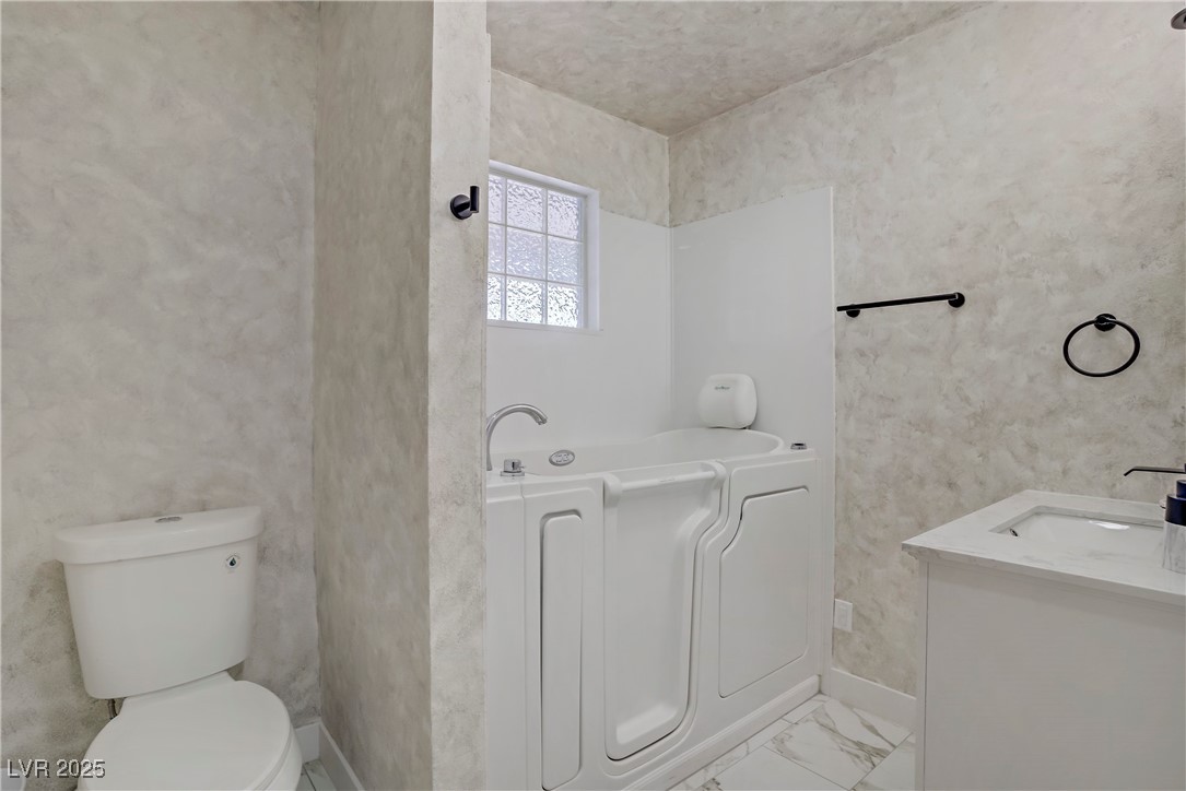 4490 West Warm Springs Road Property Photo 20