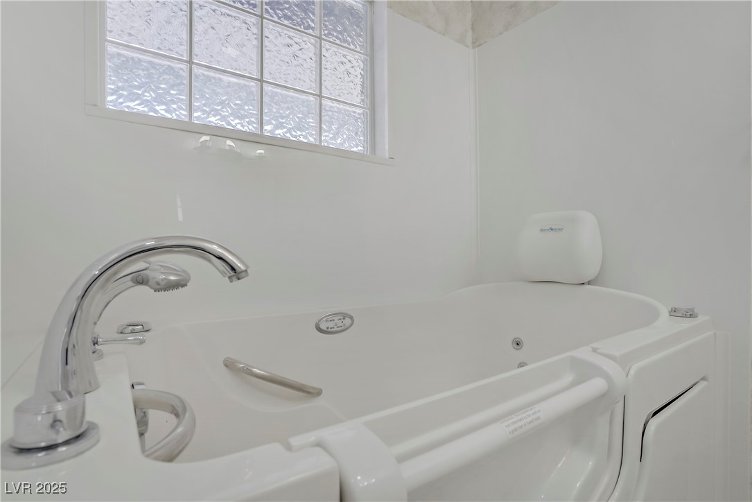 4490 West Warm Springs Road Property Photo 21