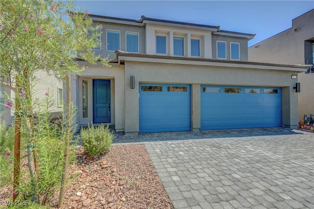 629 Soaring Wings Avenue Property Photo 3
