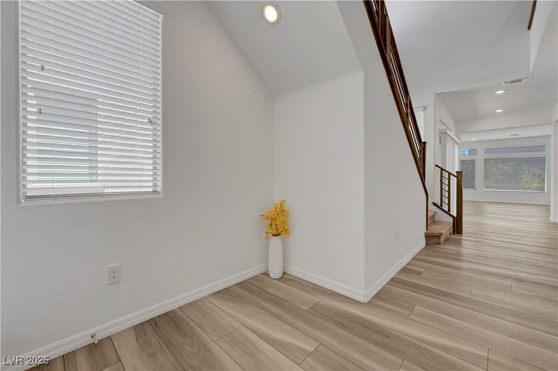 629 Soaring Wings Avenue Property Photo 5