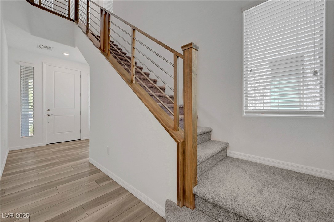 629 Soaring Wings Avenue Property Photo 6
