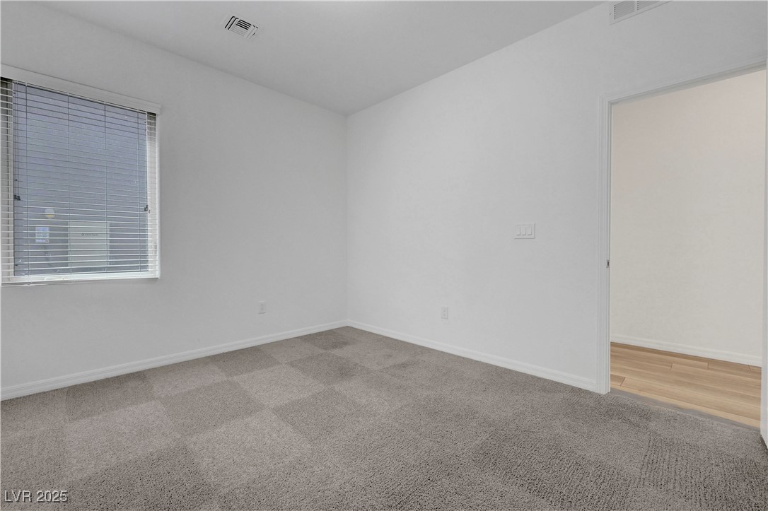 629 Soaring Wings Avenue Property Photo 29