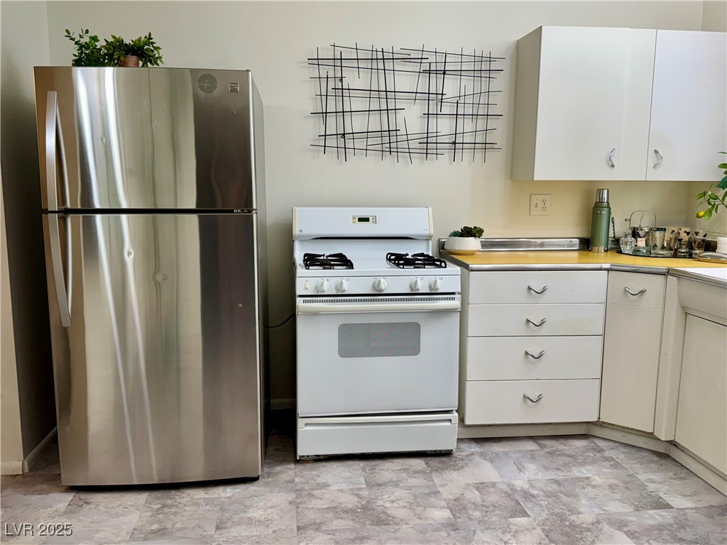 1610 Exley Avenue Property Photo 3