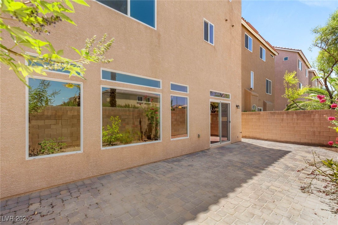 6014 Belvedere Canyon Avenue Property Photo 40