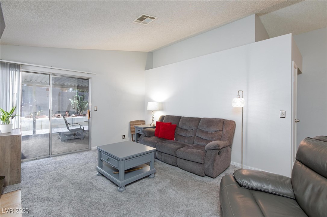 6924 Senton Avenue Property Photo 12