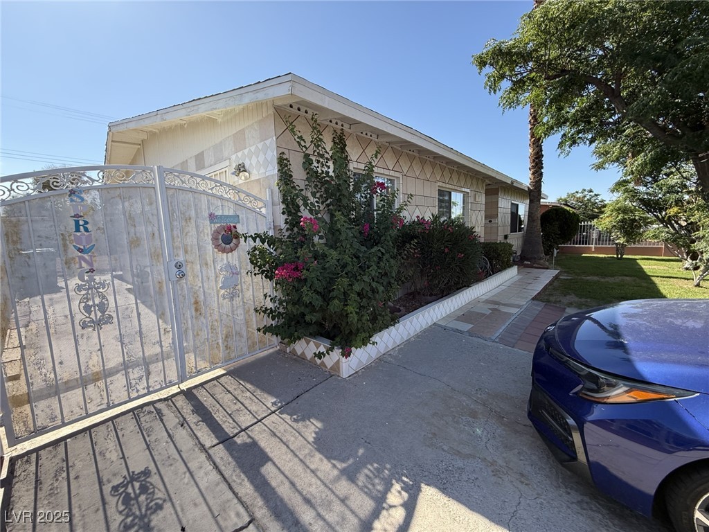 4567 South Nellis Boulevard Property Photo 4