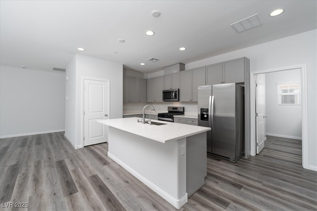 817 Cottonwood Hill Place Property Photo 3