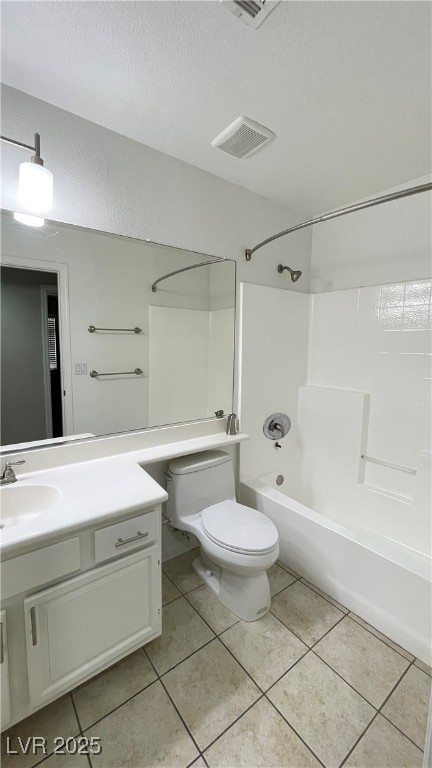 8209 Aylesbury Avenue Property Photo 17