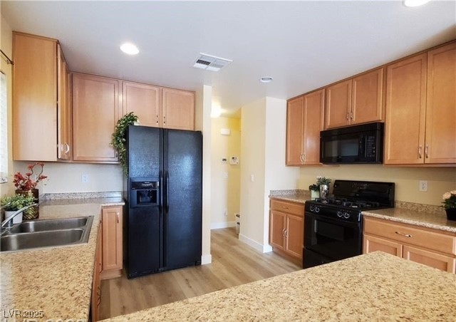 8775 Autumn Teal Avenue Property Photo 7