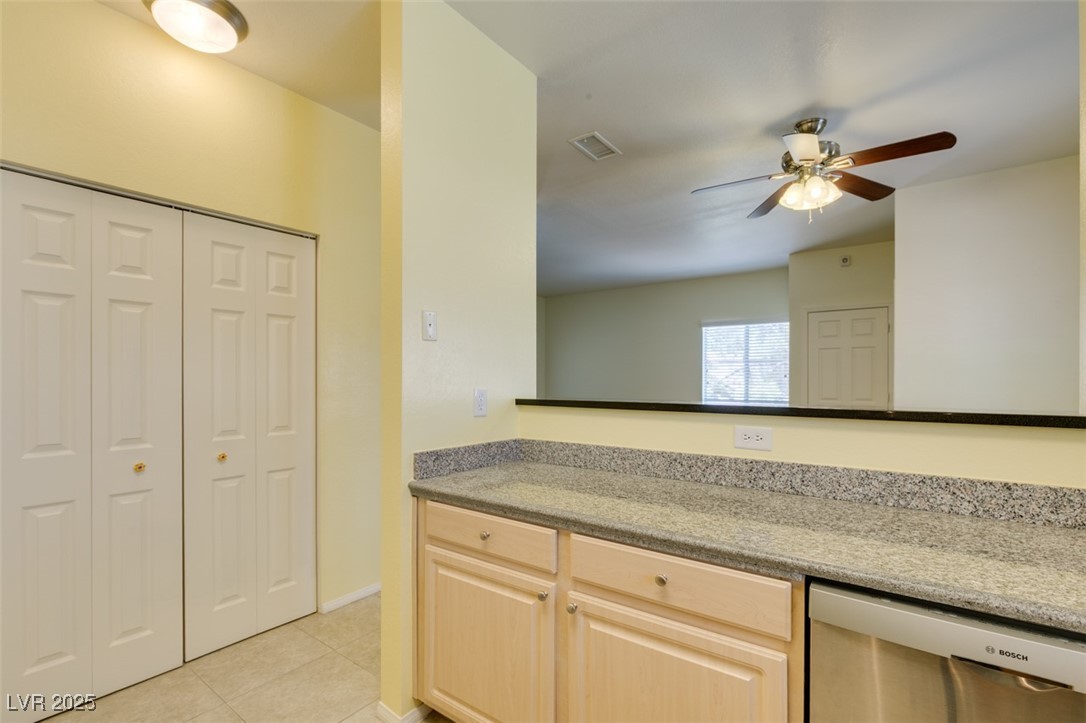 5250 South Rainbow Boulevard 2101 Property Photo 15
