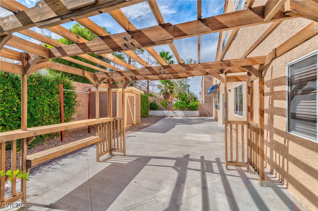 3525 Dover Bay Street Property Photo 22