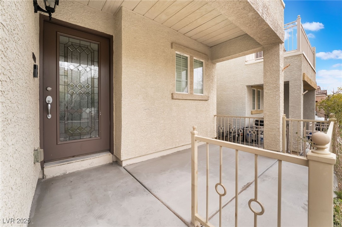 9132 Gabardine Avenue Property Photo 4