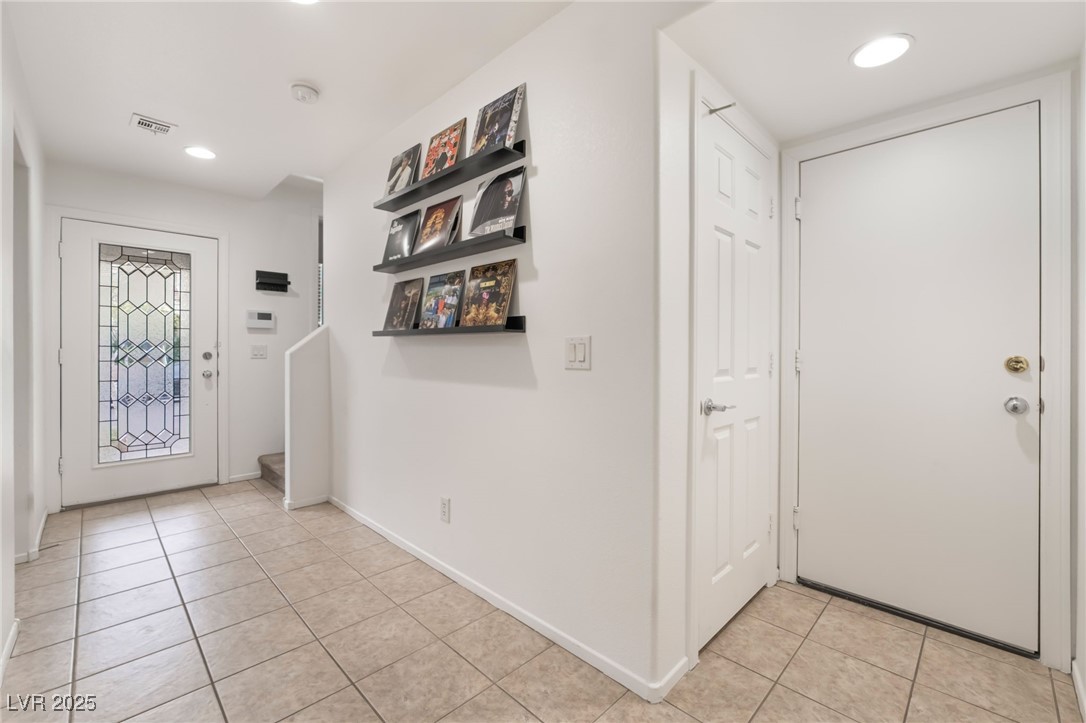 9132 Gabardine Avenue Property Photo 8