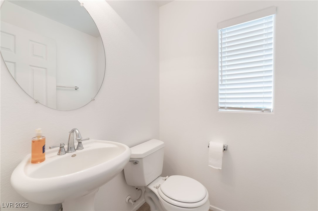 9132 Gabardine Avenue Property Photo 17