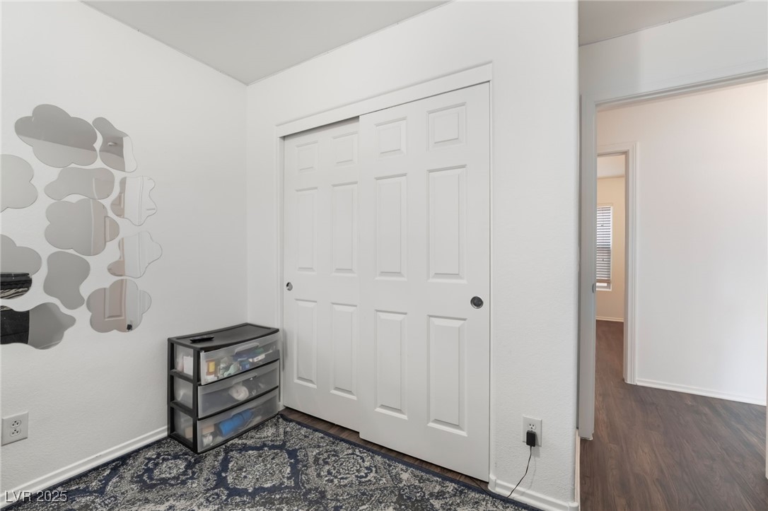9132 Gabardine Avenue Property Photo 28