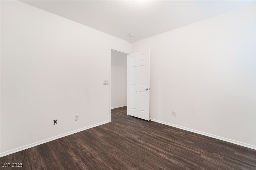 9132 Gabardine Avenue Property Photo 31