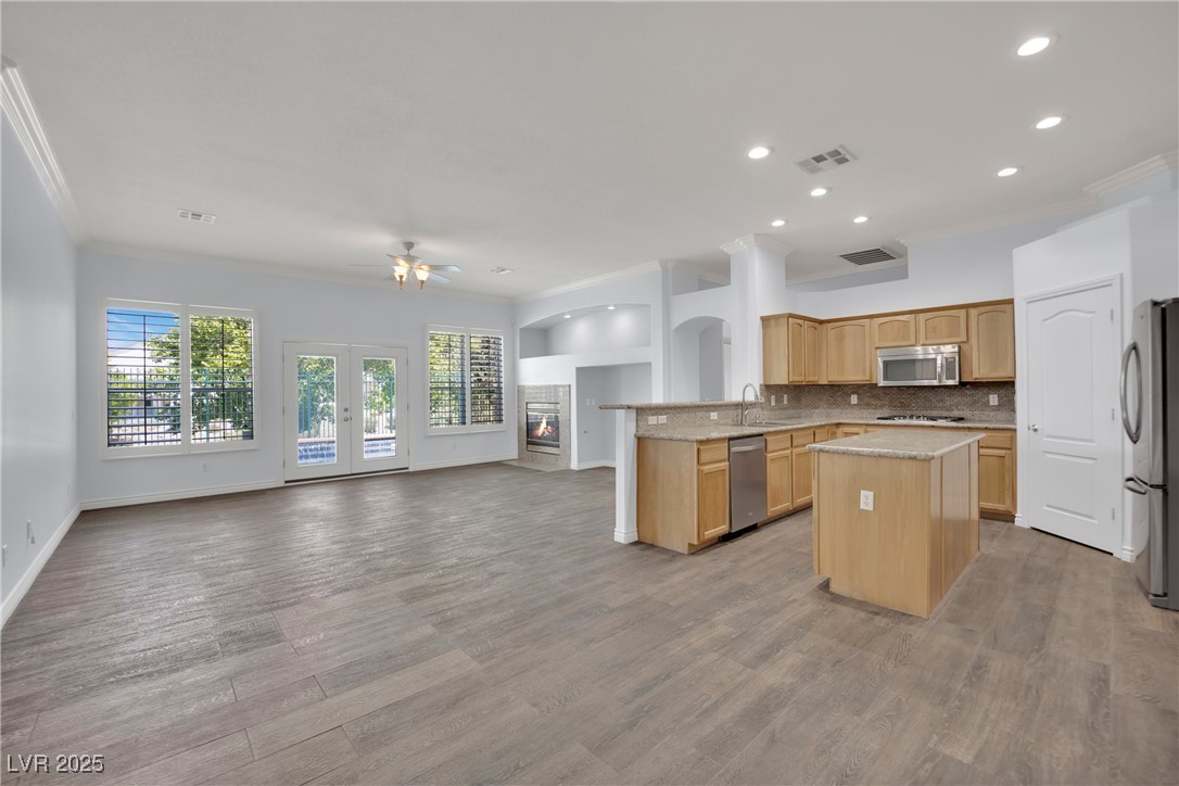 1324 European Drive Property Photo 11