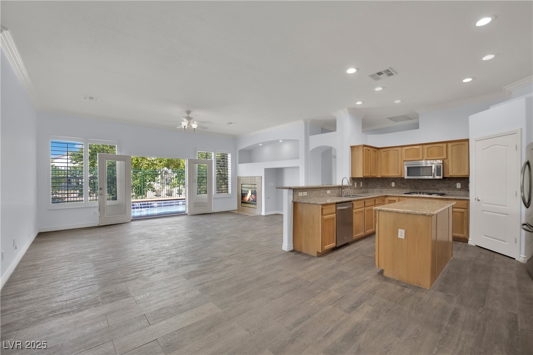 1324 European Drive Property Photo 15