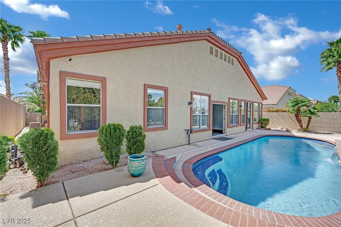 1324 European Drive Property Photo 42