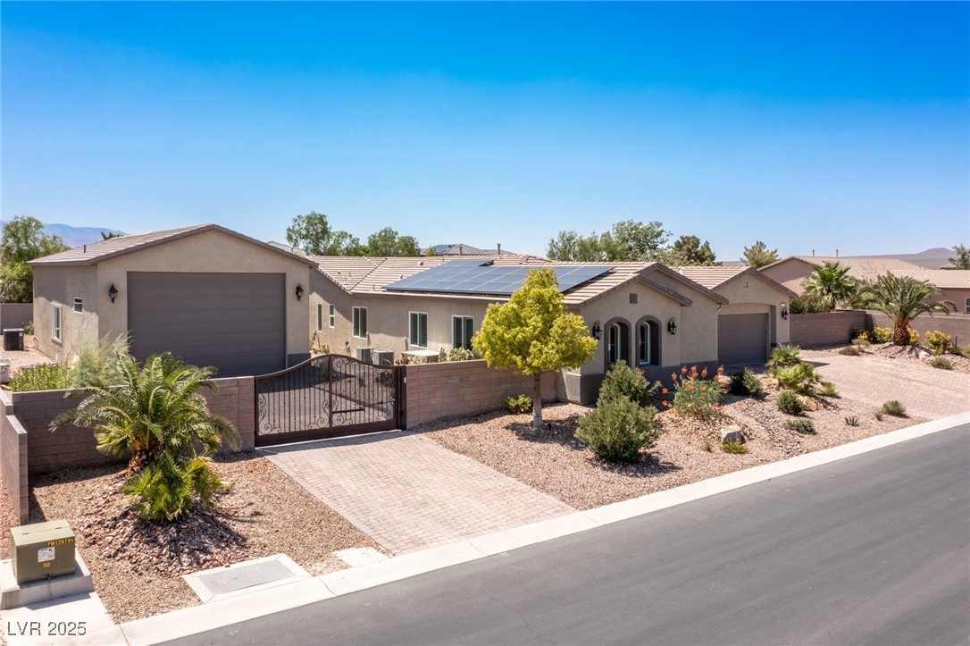 8713 Long Winter Court Property Photo 1